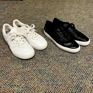 🔥 LOT OF (2) - Adidas Busenitz + Black Low Top Originals - Men’s size 10